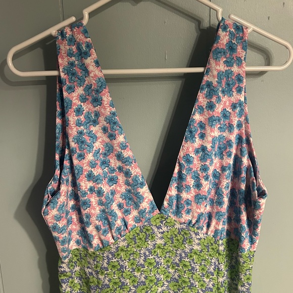 Two Toned Floral Maxi Dress - Picture 5 of 6